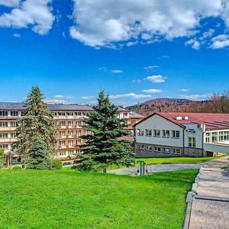 Kzzg W Polsce, Gornicze Sanatorium Zwiazkowe "Gornik" Hotel Iwonicz-Zdroj Exterior photo
